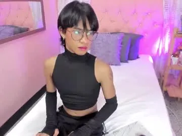 Runarunapi – webcam model profile photo Image 9