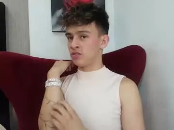 Hiiichan88 – webcam model profile photo Image 8