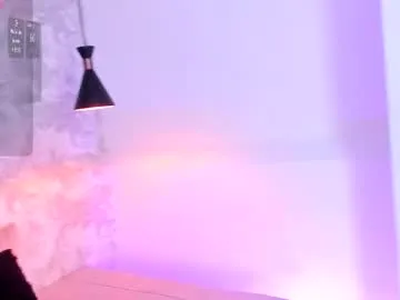 helenamoeller – webcam model profile photo Image 15