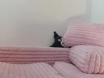 Runarunapi – webcam model profile photo Image 12