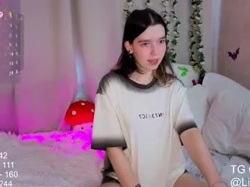 Runarunapi – webcam model profile photo Image 16