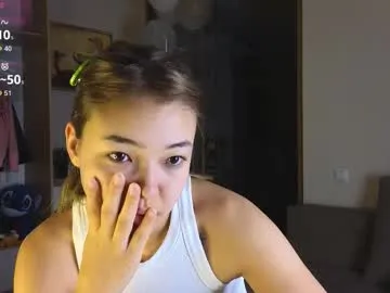 aonyan_7 – webcam model profile photo Image 10