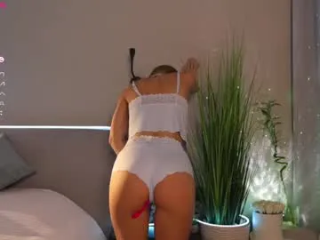 hoaarisa – webcam model profile photo Image 16