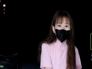 Runarunapi – webcam model profile photo Image 3