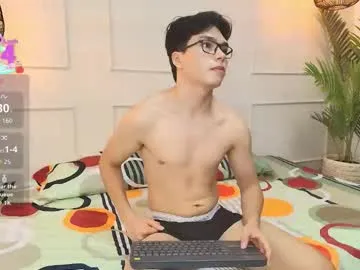 DominantAlex18 – webcam model profile photo Image 10