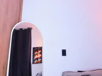 sukebegorilla – webcam model profile photo Image 3