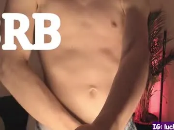 Runarunapi – webcam model profile photo Image 15