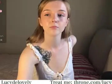 PumaShyXD – webcam model profile photo Image 8