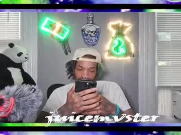 travonidas – webcam model profile photo Image 5