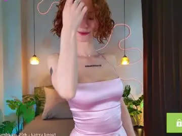 Runarunapi – webcam model profile photo Image 2