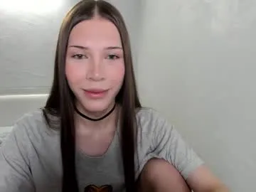 TsSnailGirl69 – webcam model profile photo Image 5