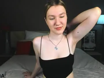 Eva_kinkystudent live broadcast Image 3