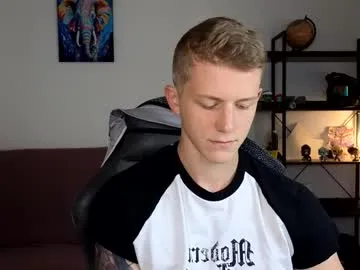 martintw_17 – webcam model profile photo Image 19