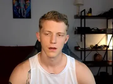 martintw_17 – webcam model profile photo Image 2