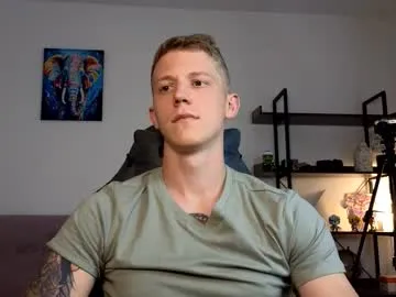 martintw_17 – webcam model profile photo Image 5