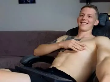 martintw_17 – webcam model profile photo Image 6