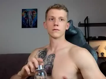 martintw_17 – webcam model profile photo Image 8