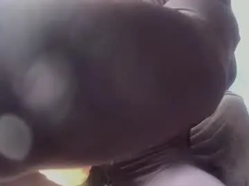 livvywinters – webcam model profile photo Image 19