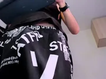 Runarunapi – webcam model profile photo Image 3