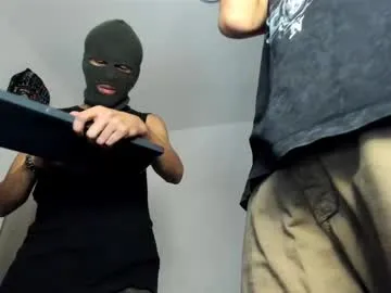 Runarunapi – webcam model profile photo Image 8