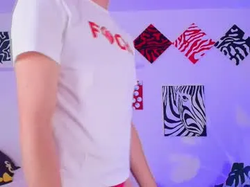 braxiboy – webcam model profile photo Image 13