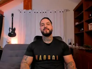 AAASuck – webcam model profile photo Image 6