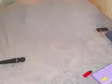 Runarunapi – webcam model profile photo Image 5