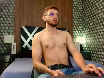 Runarunapi – webcam model profile photo Image 4