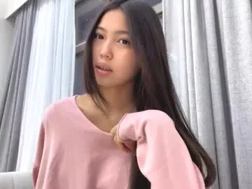 mon1_day – webcam model profile photo Image 3