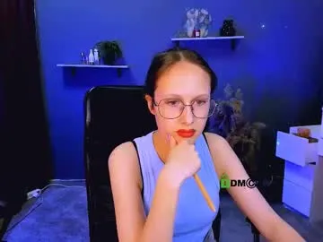 soficb – webcam model profile photo Image 2