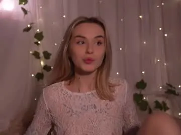 alana15 – webcam model profile photo Image 5