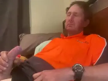 braxiboy – webcam model profile photo Image 10