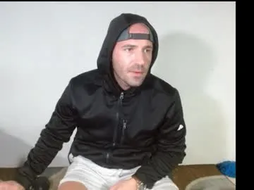 koreanboy2341 – webcam model profile photo Image 3