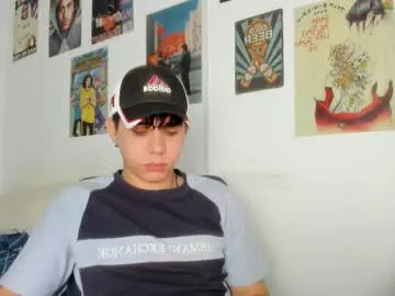 flyckers – webcam model profile photo Image 5