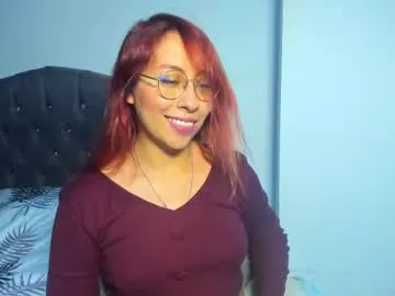 luvlivvyy – webcam model profile photo Image 8