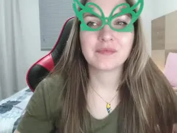 Runarunapi – webcam model profile photo Image 4