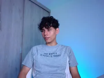 mitsuki0915 – webcam model profile photo Image 8