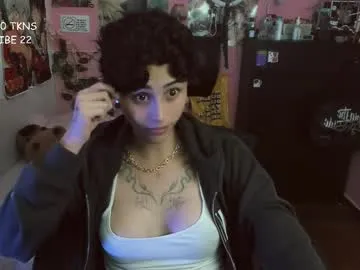 squikt – webcam model profile photo Image 3