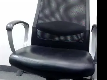 Runarunapi – webcam model profile photo Image 10