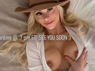luvlivvyy – webcam model profile photo Image 13
