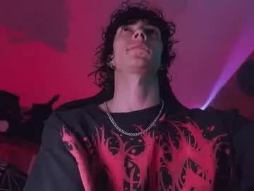 PumaShyXD – webcam model profile photo Image 11