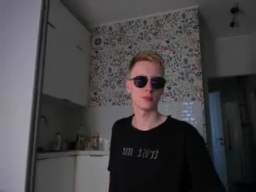 thomasthetrainwreck – webcam model profile photo Image 15