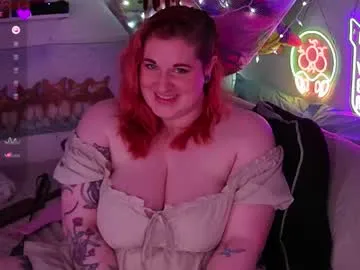 Runarunapi – webcam model profile photo Image 6