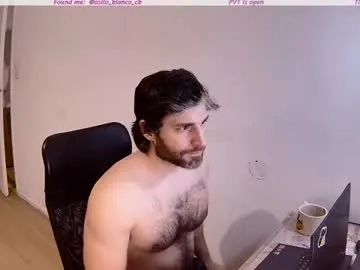 mon1_day – webcam model profile photo Image 3