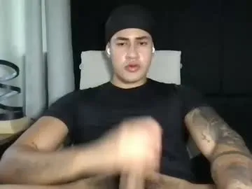 aviebby – webcam model profile photo Image 18