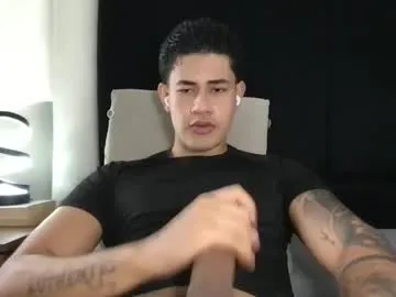 aviebby – webcam model profile photo Image 5