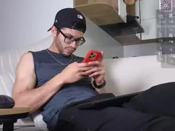 _bamby_baby_ – webcam model profile photo Image 5