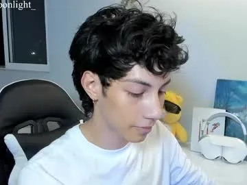 winter11 – webcam model profile photo Image 2