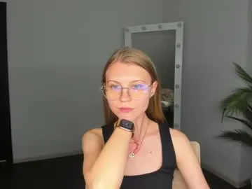 avaowenss – webcam model profile photo Image 3