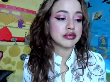 emyii – webcam model profile photo Image 16